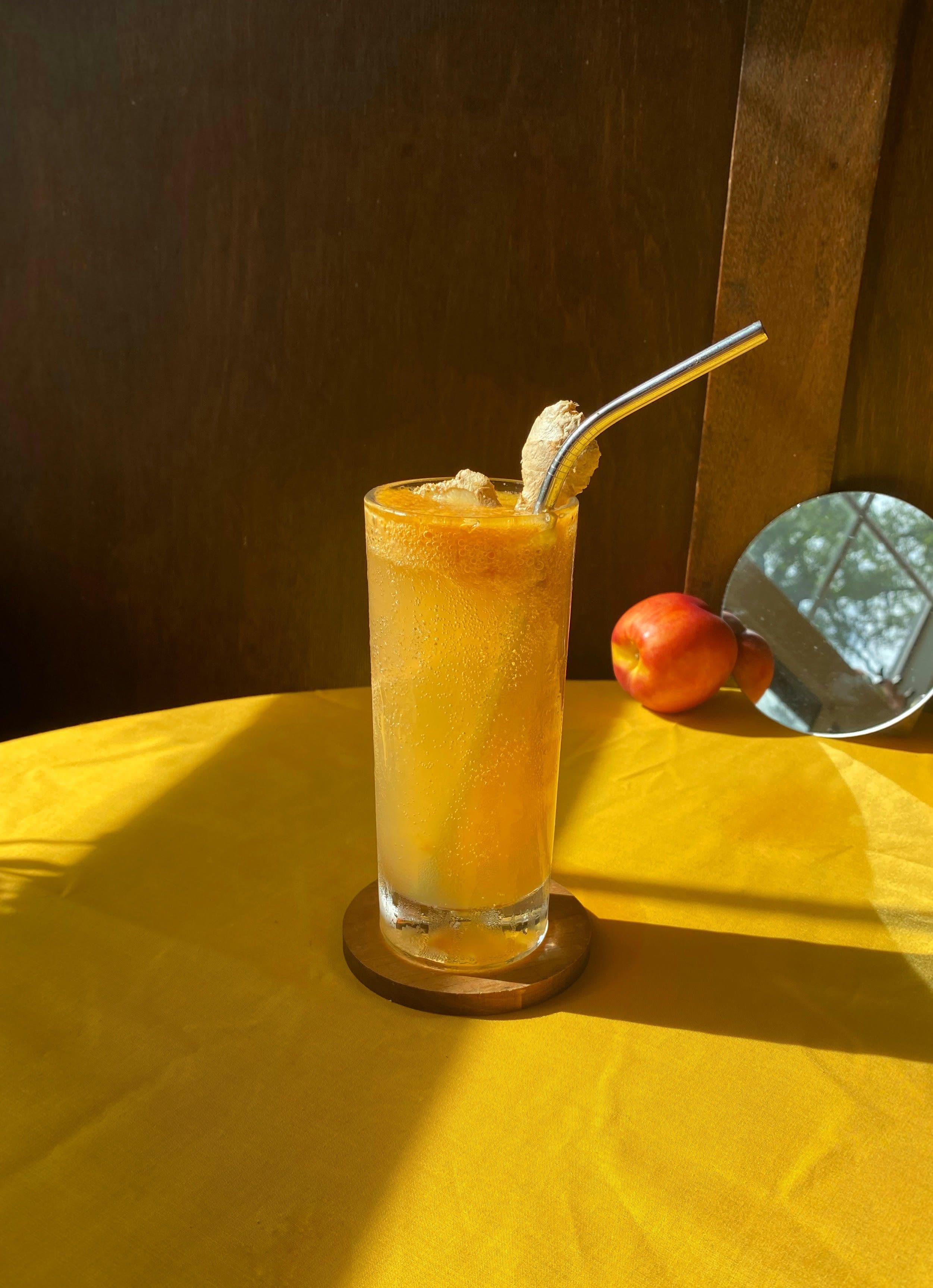 Ginger Nectarine Spritzer