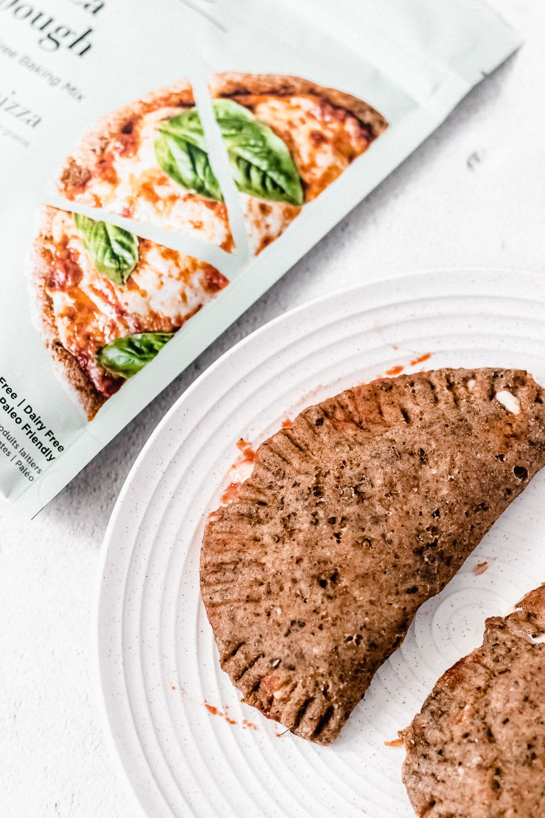 stellar eats - pizza pockets1.jpg
