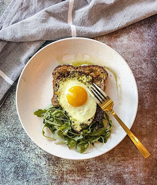 Pesto eggs1.JPG