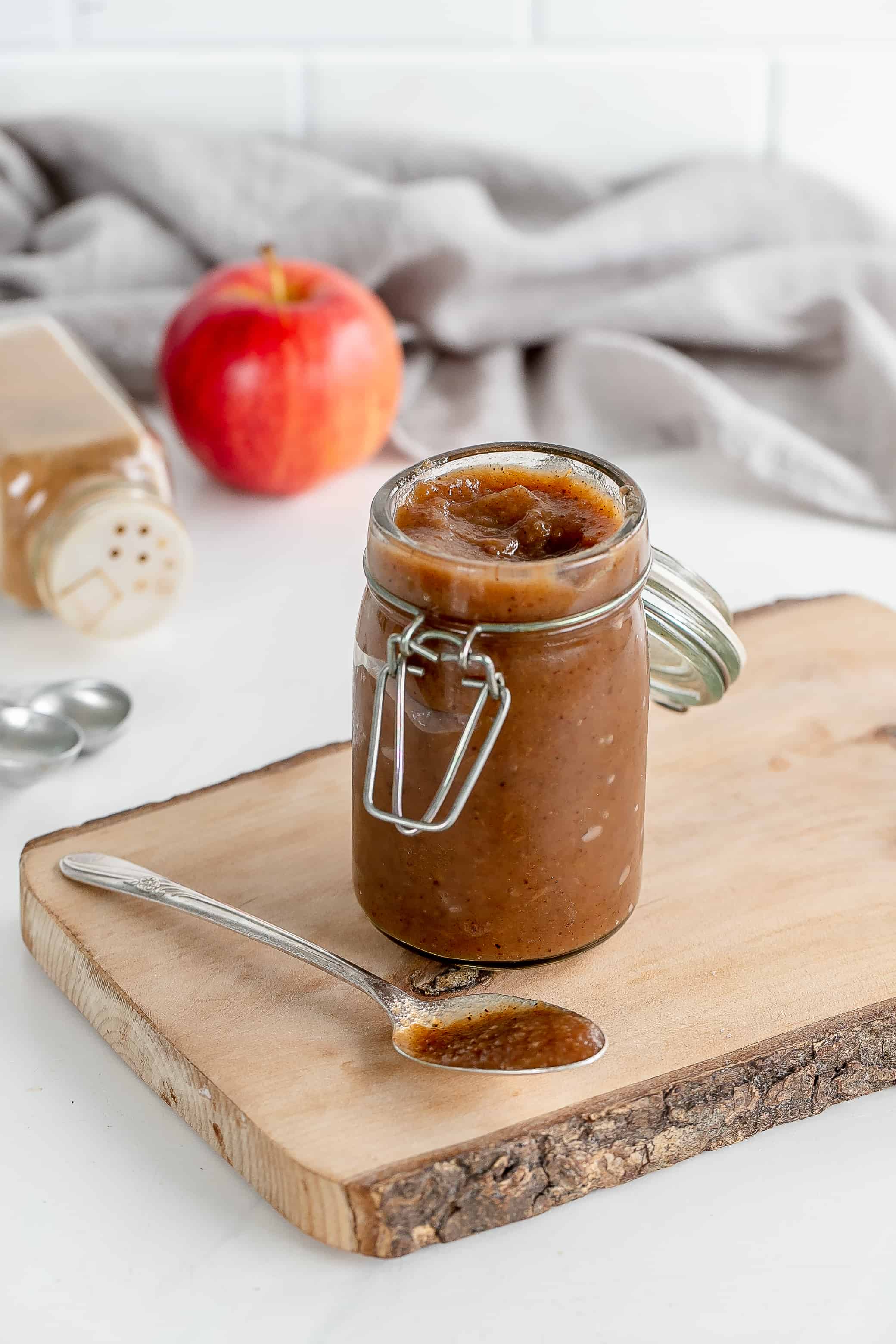 Easy Stovetop Apple Butter