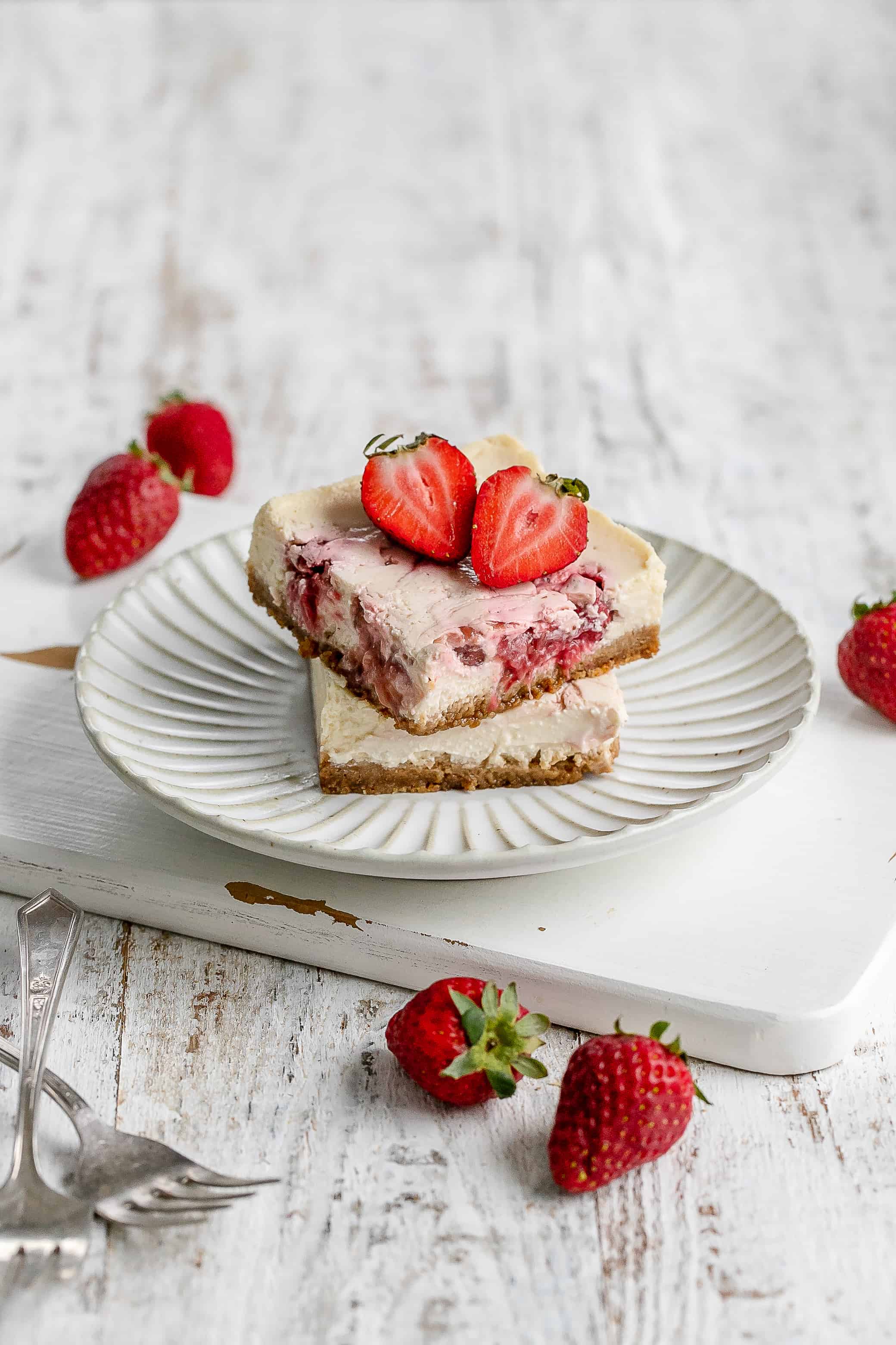 Ricotta Strawberry Cheesecake Bars
