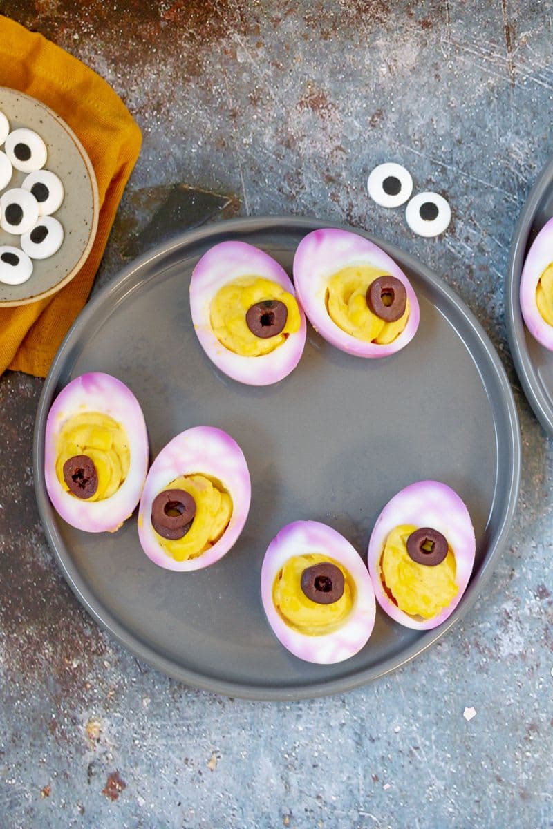 Halloween Eyeball Devilled Eggs Megan Horsley Rily-4.jpg